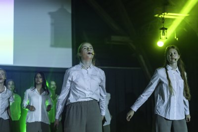 Tarptautinis miuziklas „Kol žodis gyvas...“